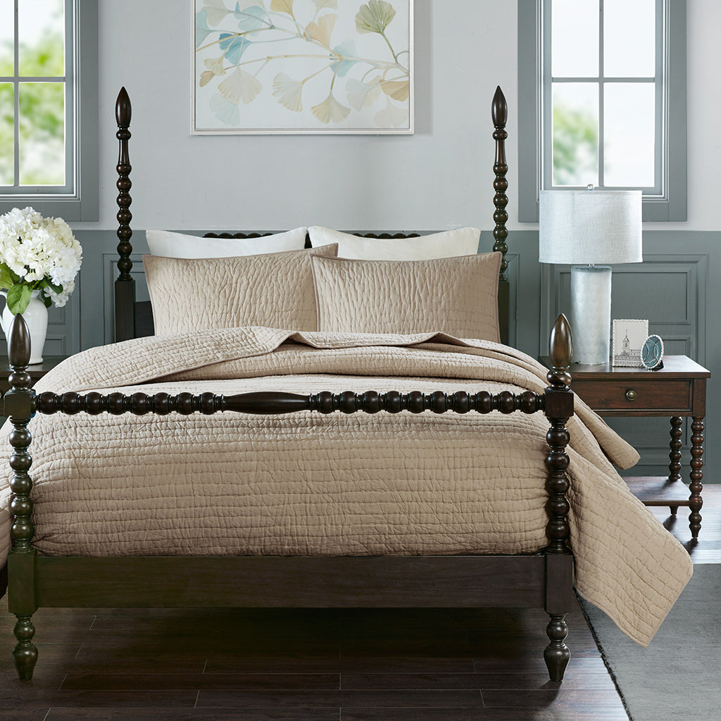 Madison Park Signature 3 Piece Hand Quilted Cotton Quilt Set