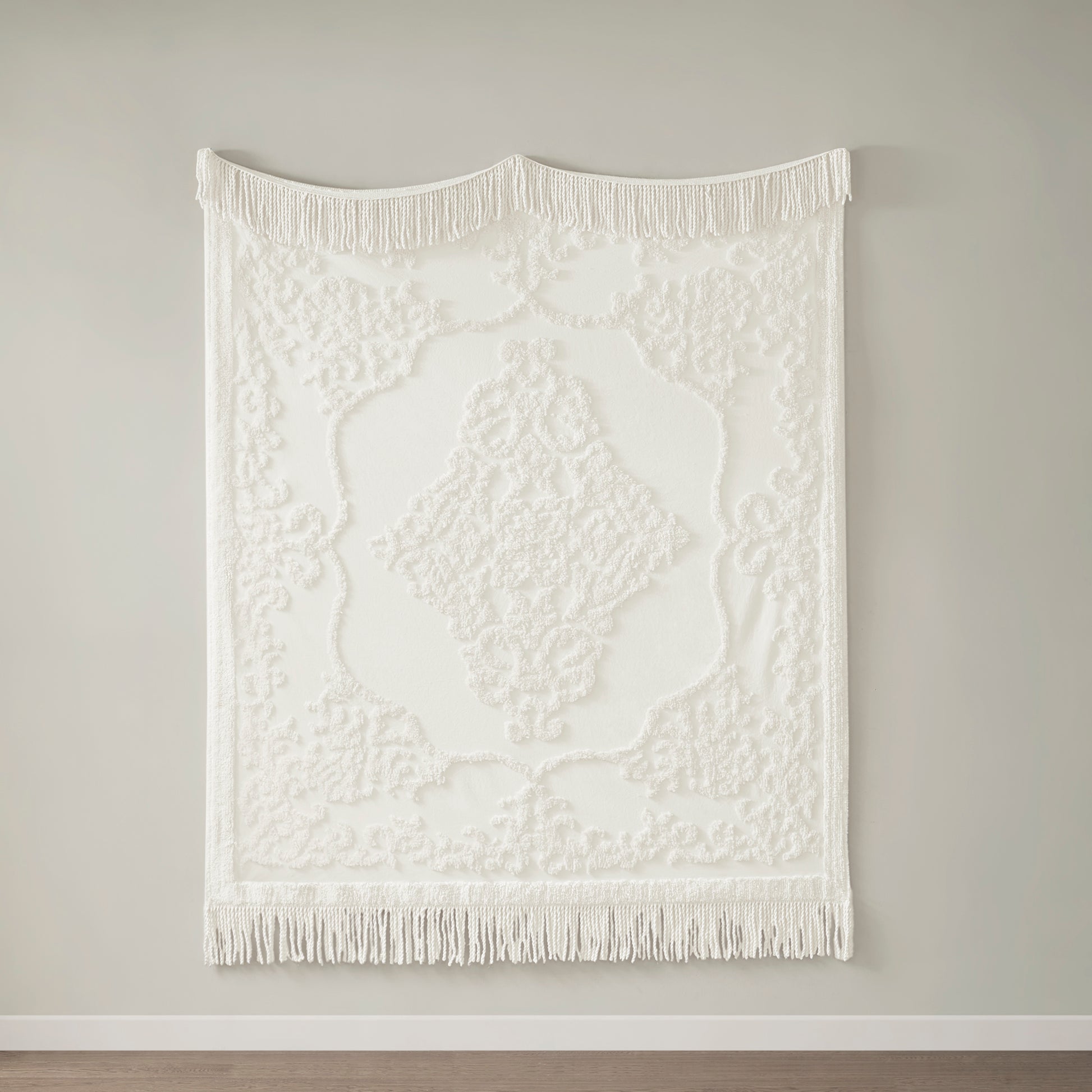 Madison Park 100% Cotton Tufted Chenille Lightweight Throw With Fringe Tassel 50" x 60"