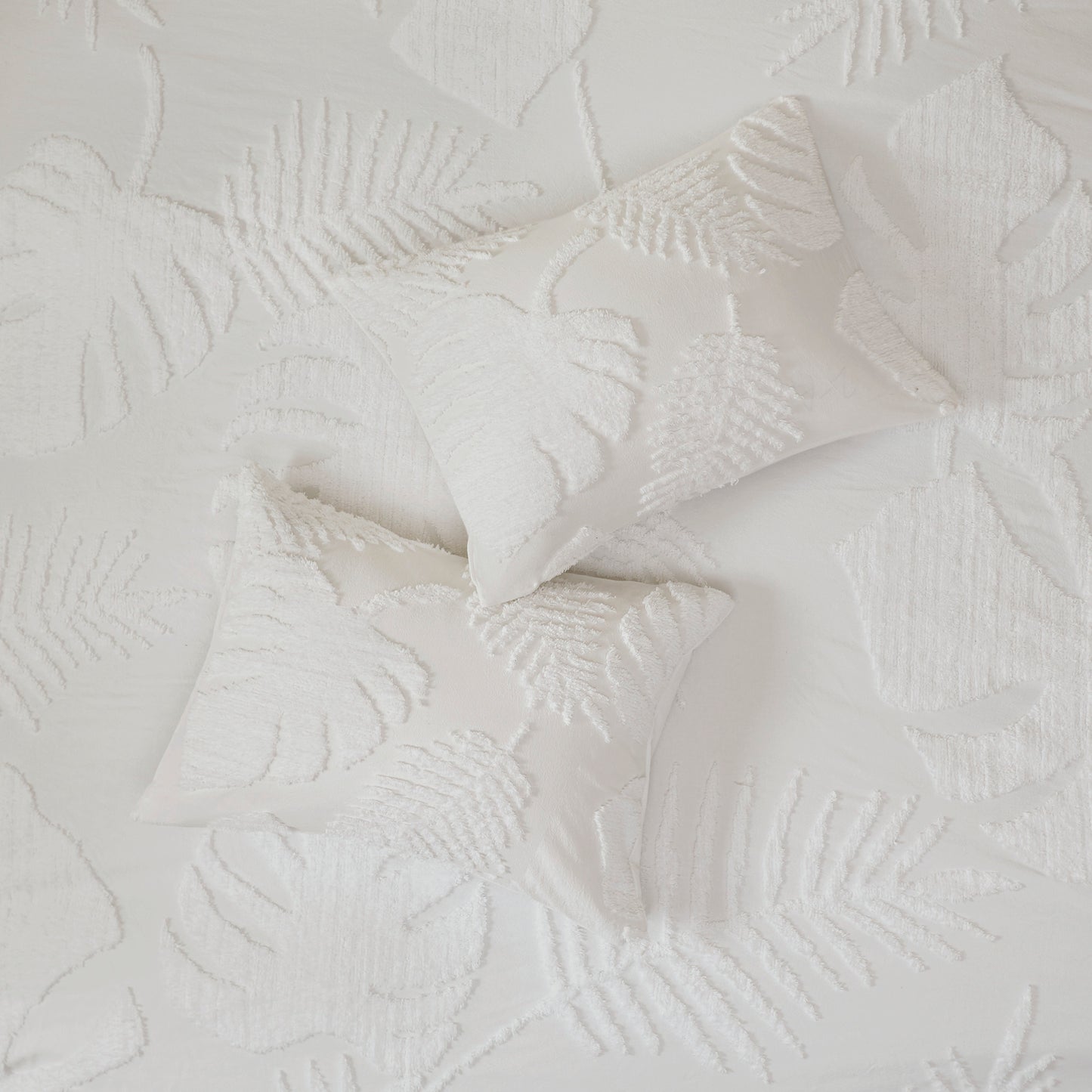 Madison Park 3 Piece Tufted Cotton Chenille Palm Duvet Cover Set