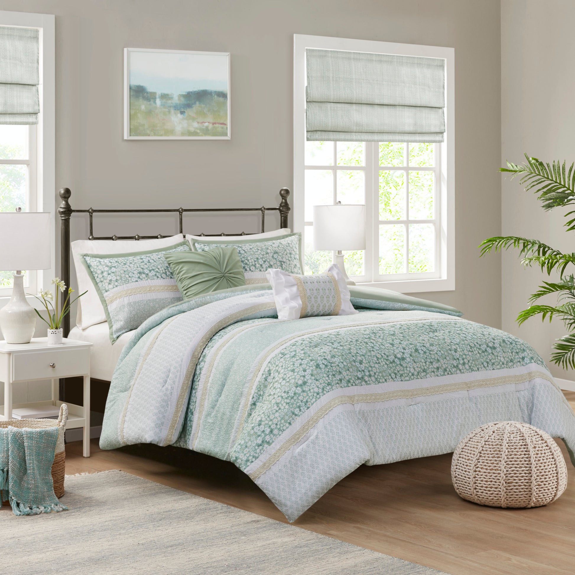 Madison Park 5 Piece Seersucker Comforter Set with Throw Pillows