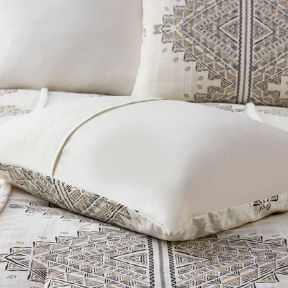 Madison Park 4 Piece Printed Duvet Cover Set with Throw Pillow