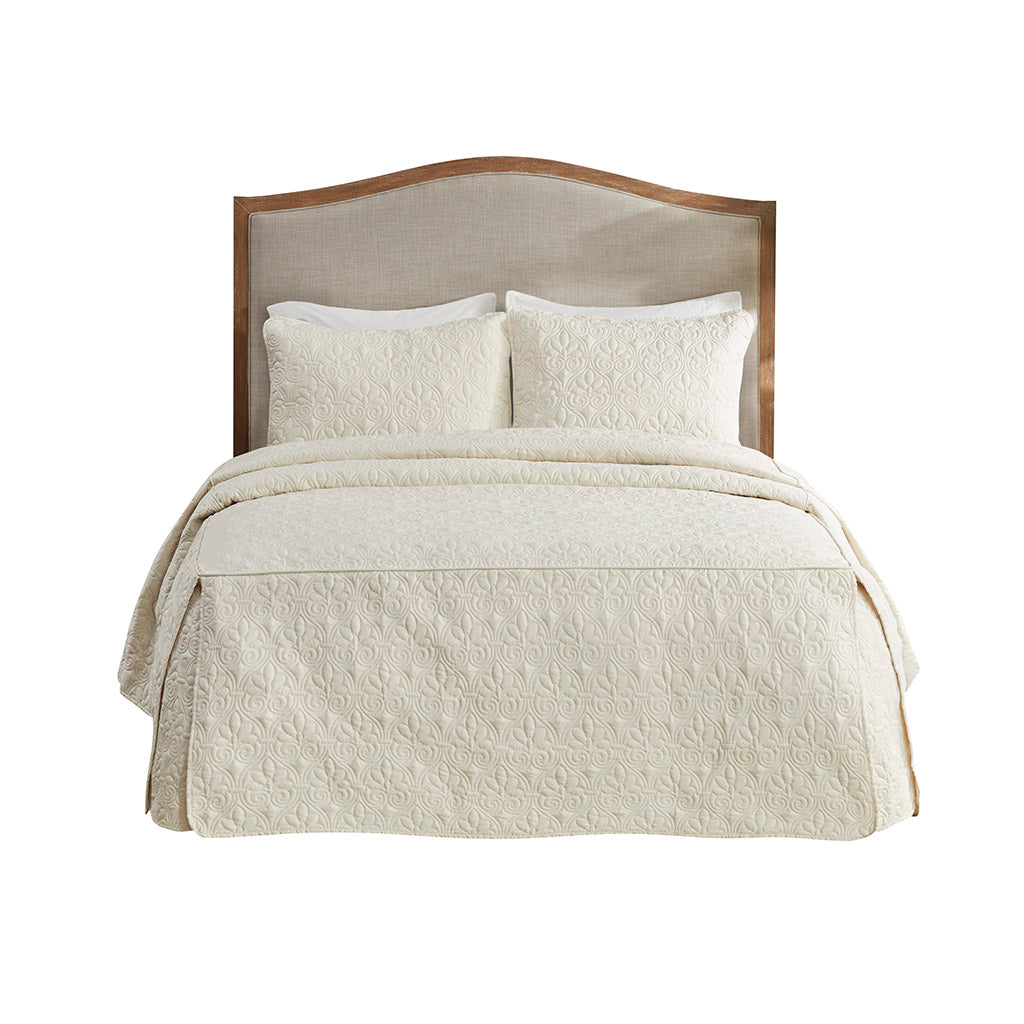 Madison Park 3 Piece Split Corner Pleated Quilted Bedspread