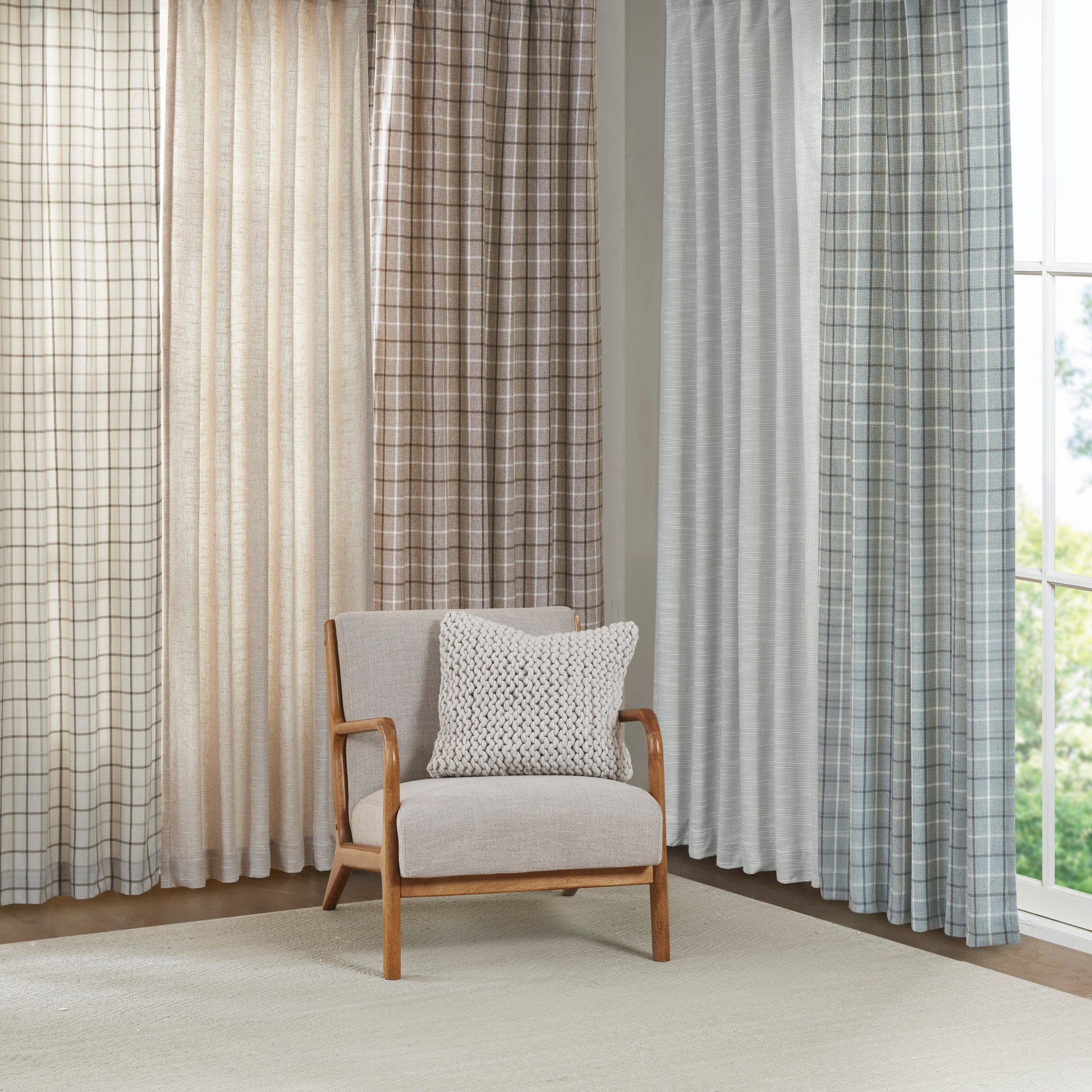 Madison Park Faux Linen Rod Pocket and Back Tab Fleece Lined Curtain Panel