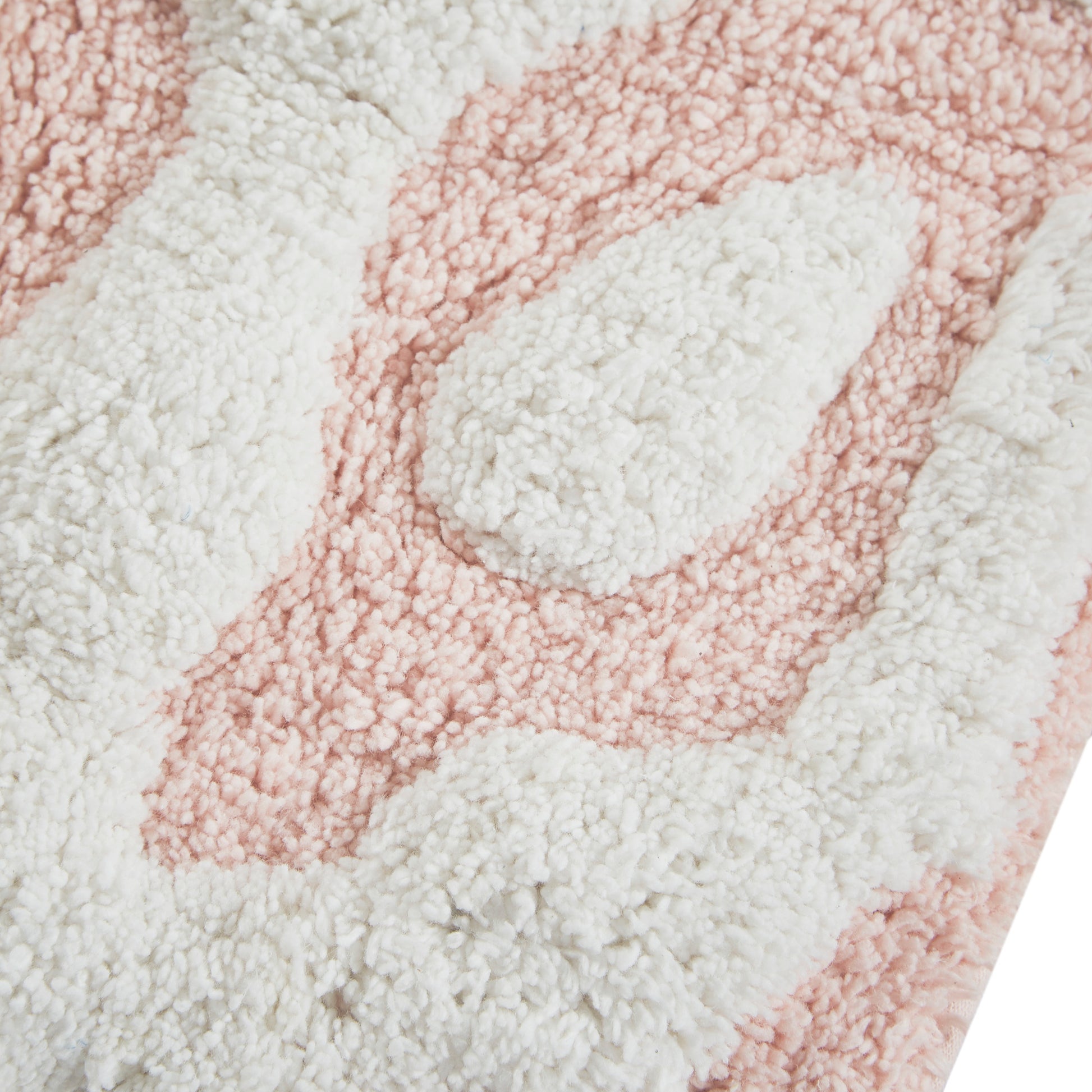 Madison Park Medallion Cotton Tufted Bath Rug