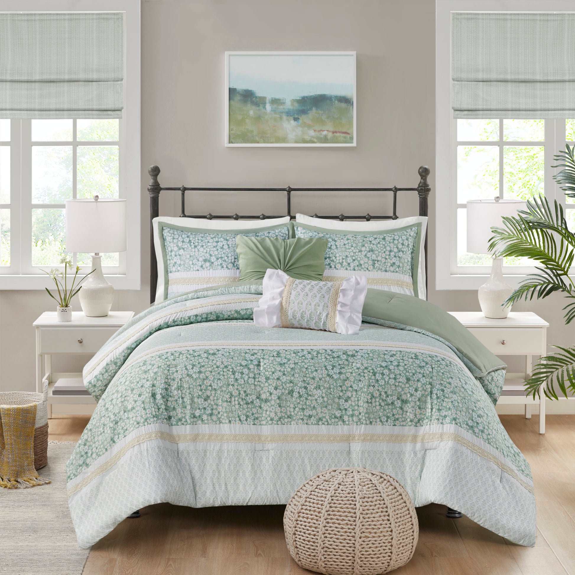 Madison Park 5 Piece Seersucker Comforter Set with Throw Pillows