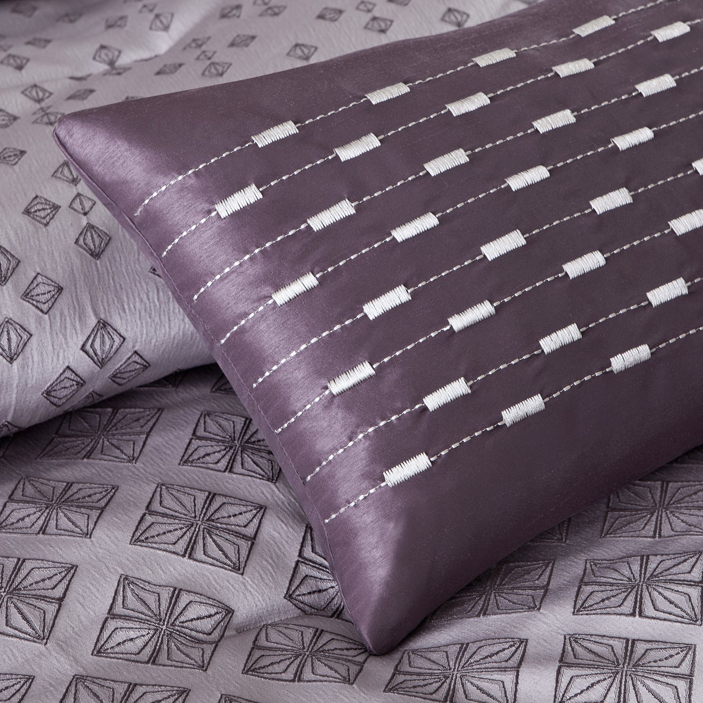 Biloxi 7 Piece Jaquard Comforter Set