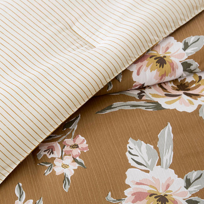 Salara 7 Piece Vintage Floral Comforter Set