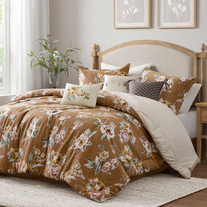 Salara 7 Piece Vintage Floral Comforter Set