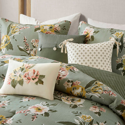 Salara 7 Piece Vintage Floral Comforter Set