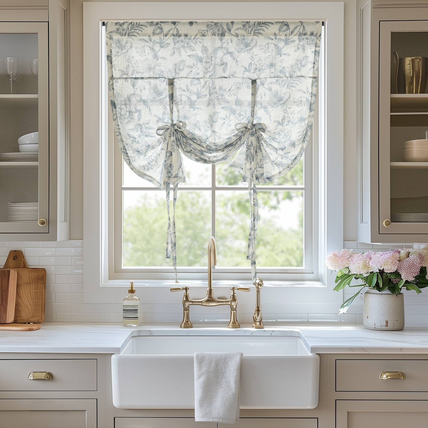 Lana Window Panel