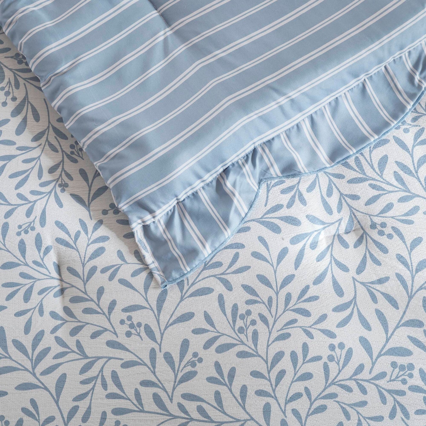 Darcy 5 Piece Print Comforter Set