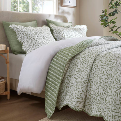 Darcy 3 Piece Print Quilt Set