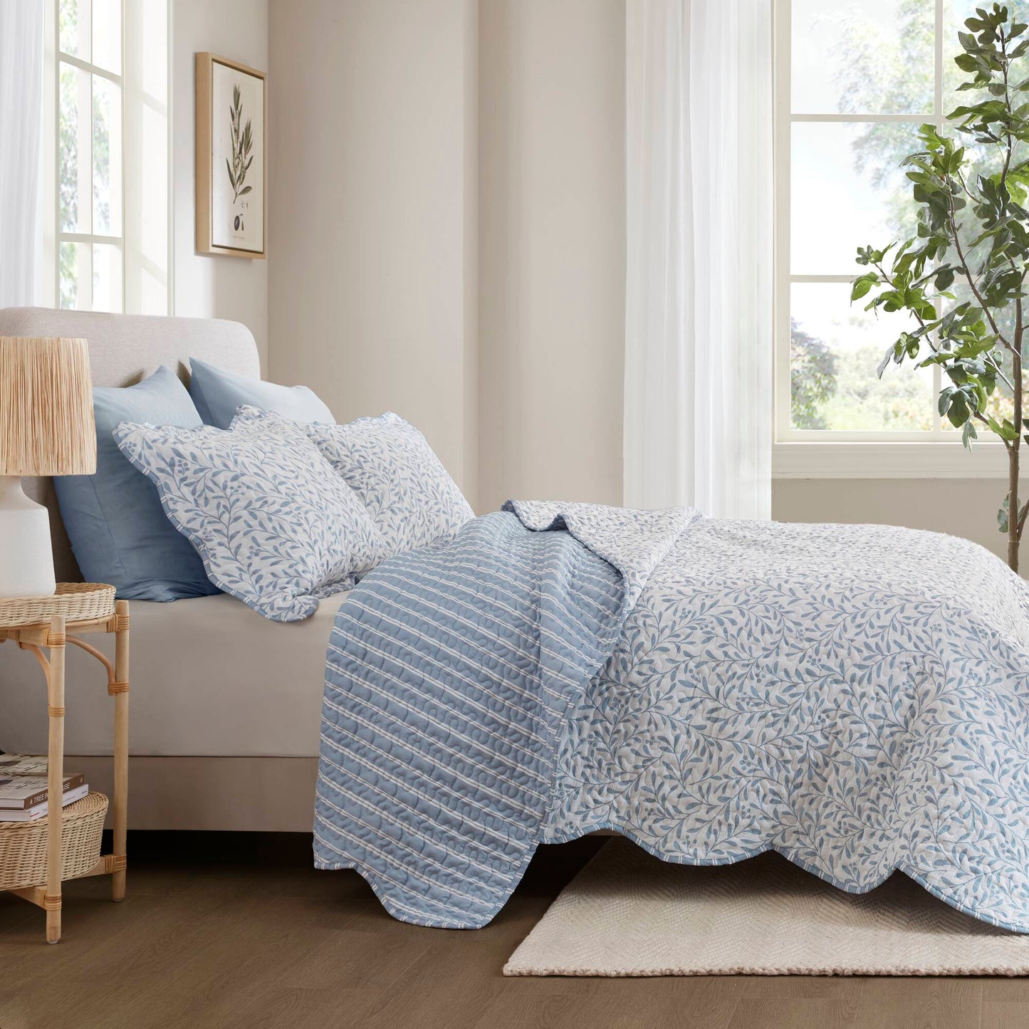 Darcy 3 Piece Print Quilt Set