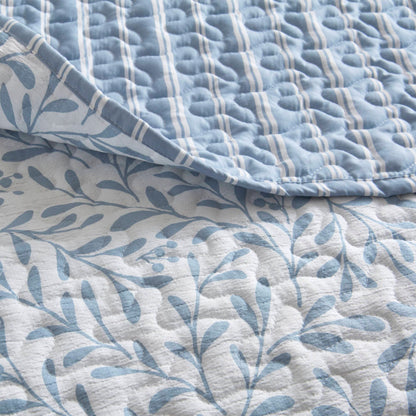 Darcy 3 Piece Print Quilt Set