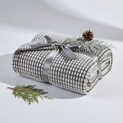 🎁 Carved Plush Blanket (100% off)