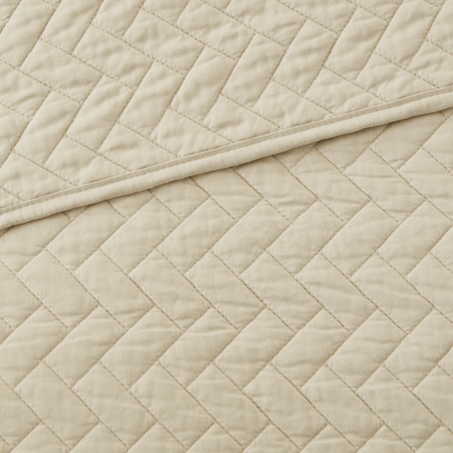 Velvet Touch 3 Piece Luxurious Oversized Quilt Set
