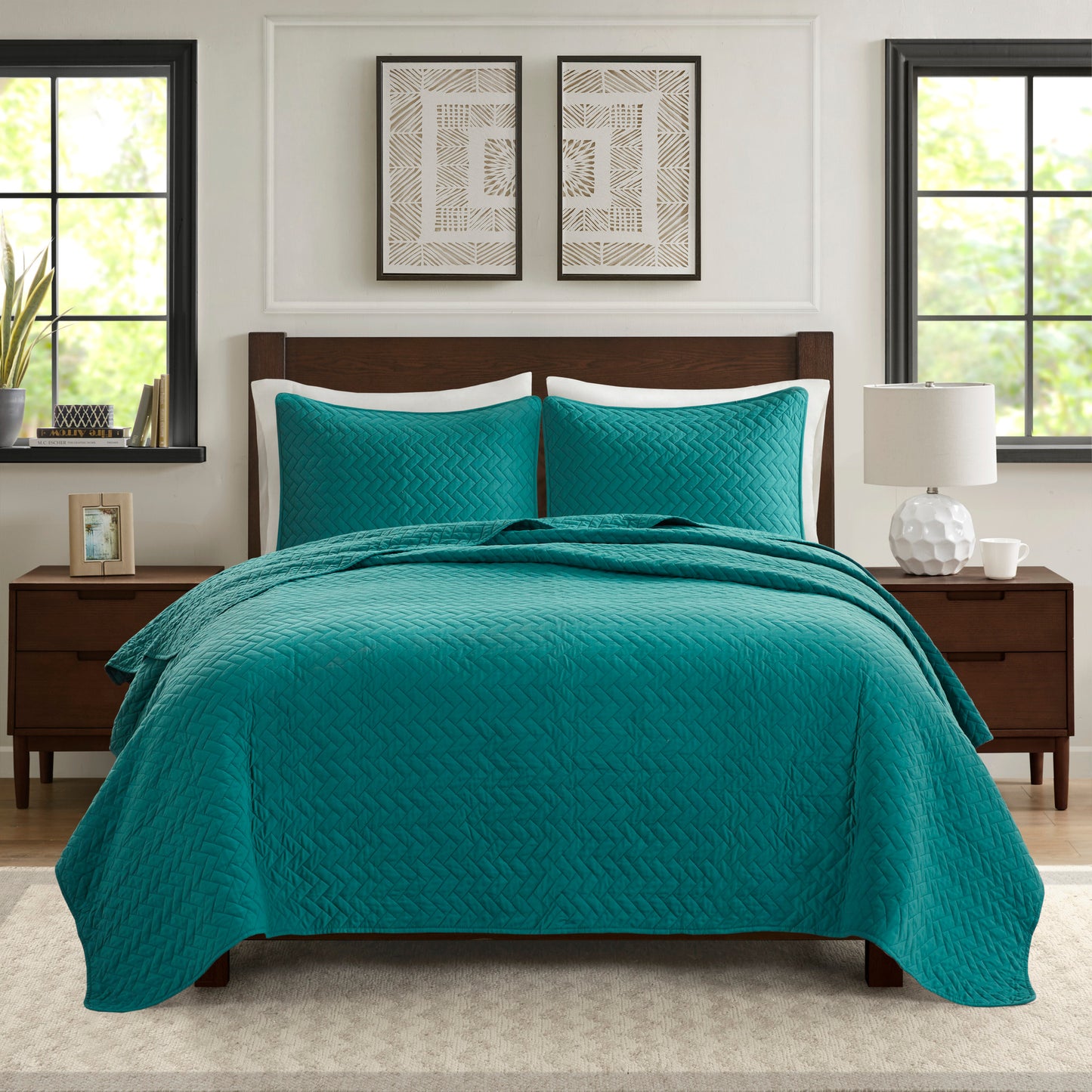 Velvet Touch 3 Piece Luxurious Oversized Quilt Set