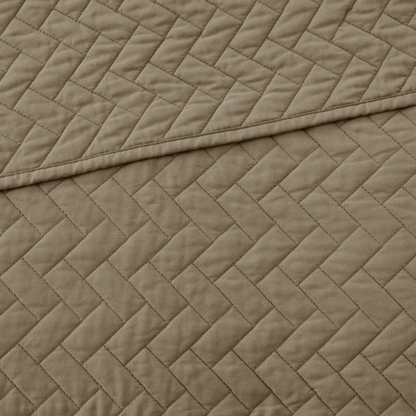 Velvet Touch 3 Piece Luxurious Oversized Quilt Set