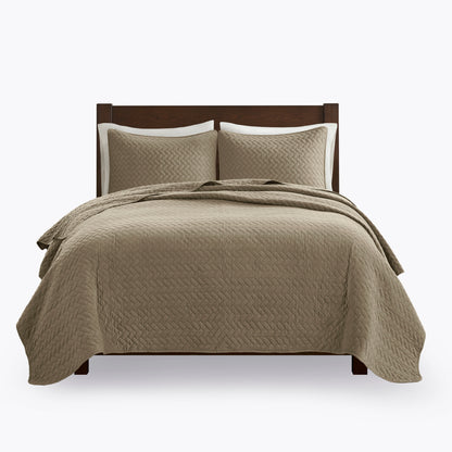 Velvet Touch 3 Piece Luxurious Oversized Quilt Set