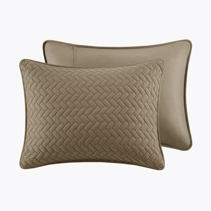 Velvet Touch 3 Piece Luxurious Oversized Quilt Set