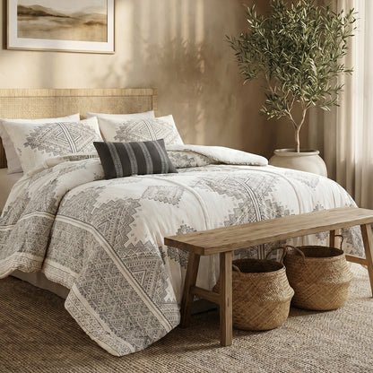 Ibiza 4-Piece Printed Comforter Set with Throw Pillow