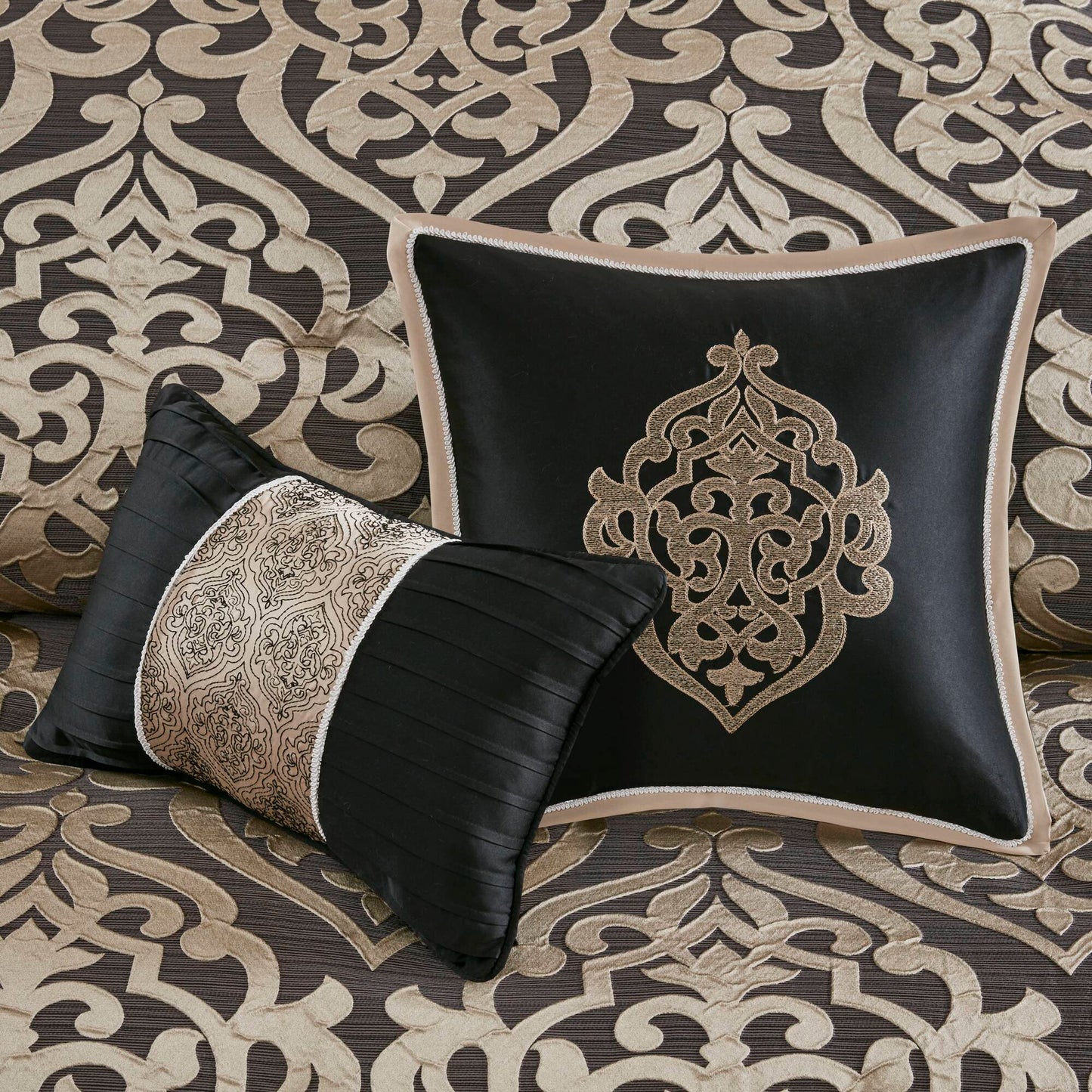 Odette 8 Piece Jacquard Comforter Set