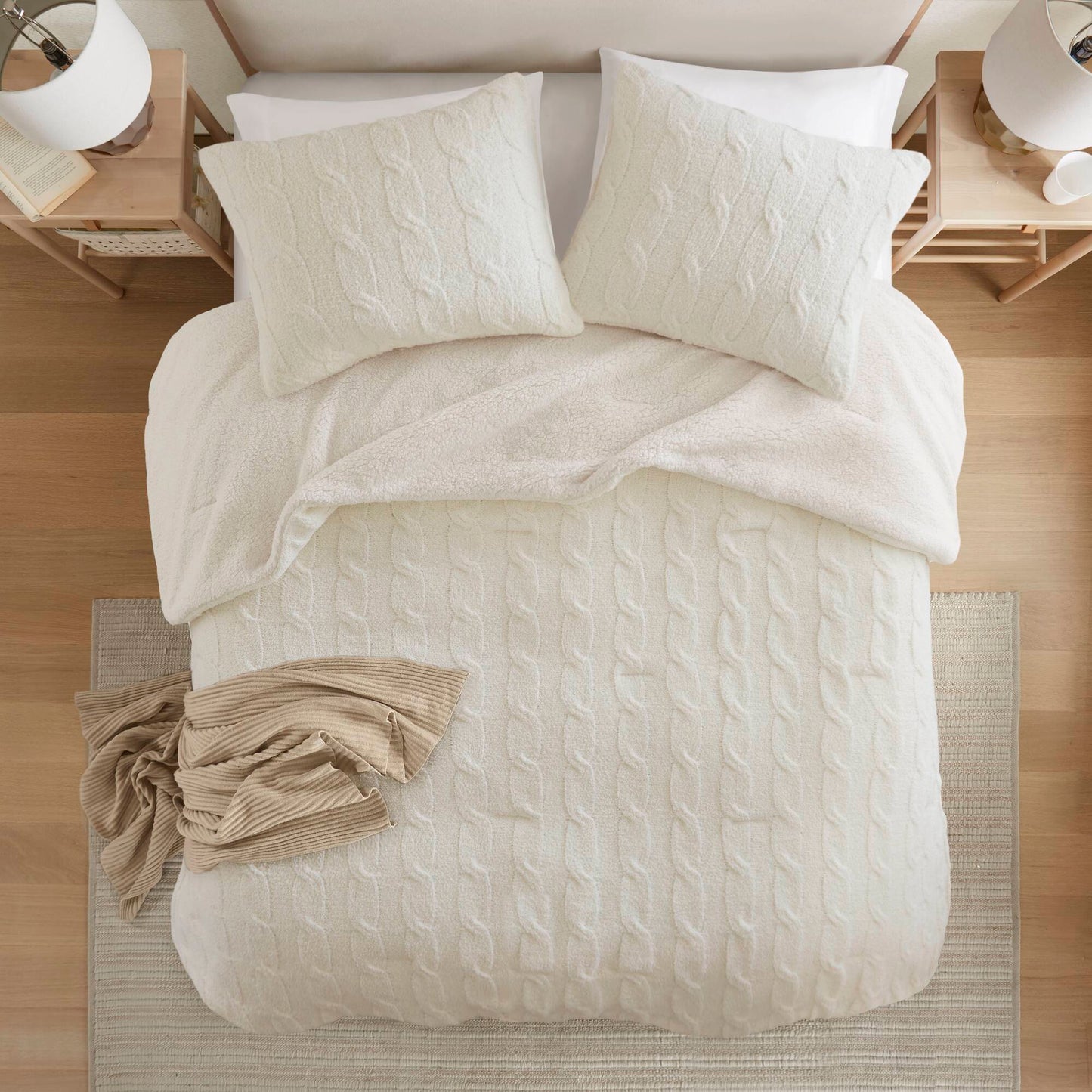 Riordan Cable Knit Chenille Comforter Set