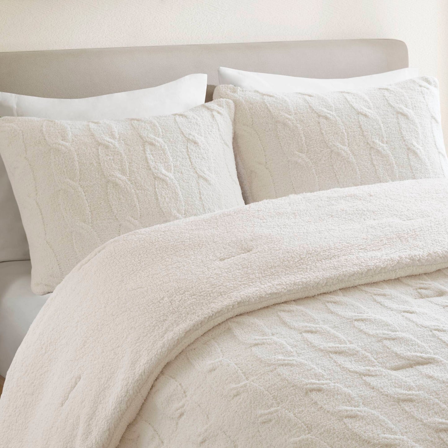 Riordan Cable Knit Chenille Comforter Set