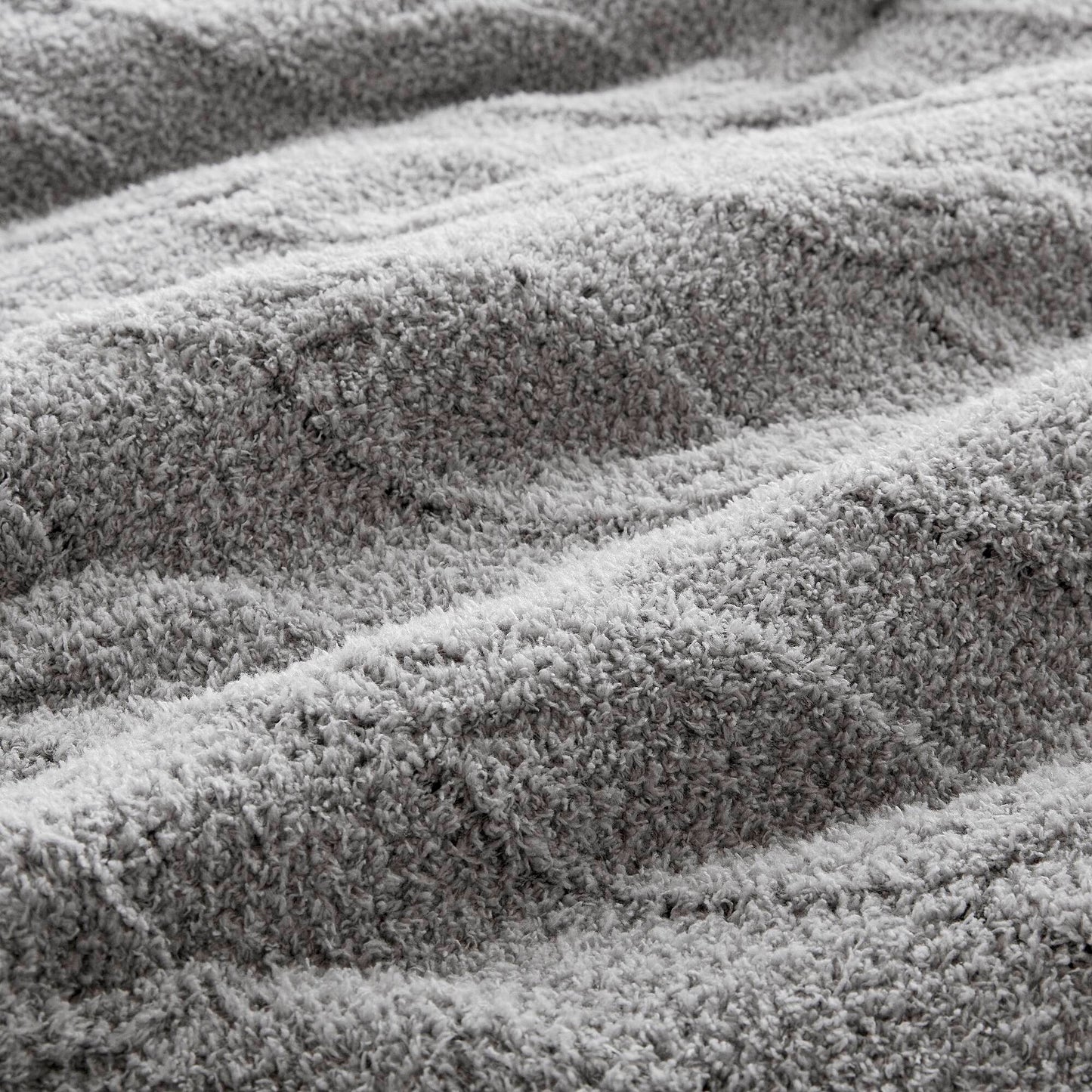 Riordan Cable Knit Chenille Comforter Set