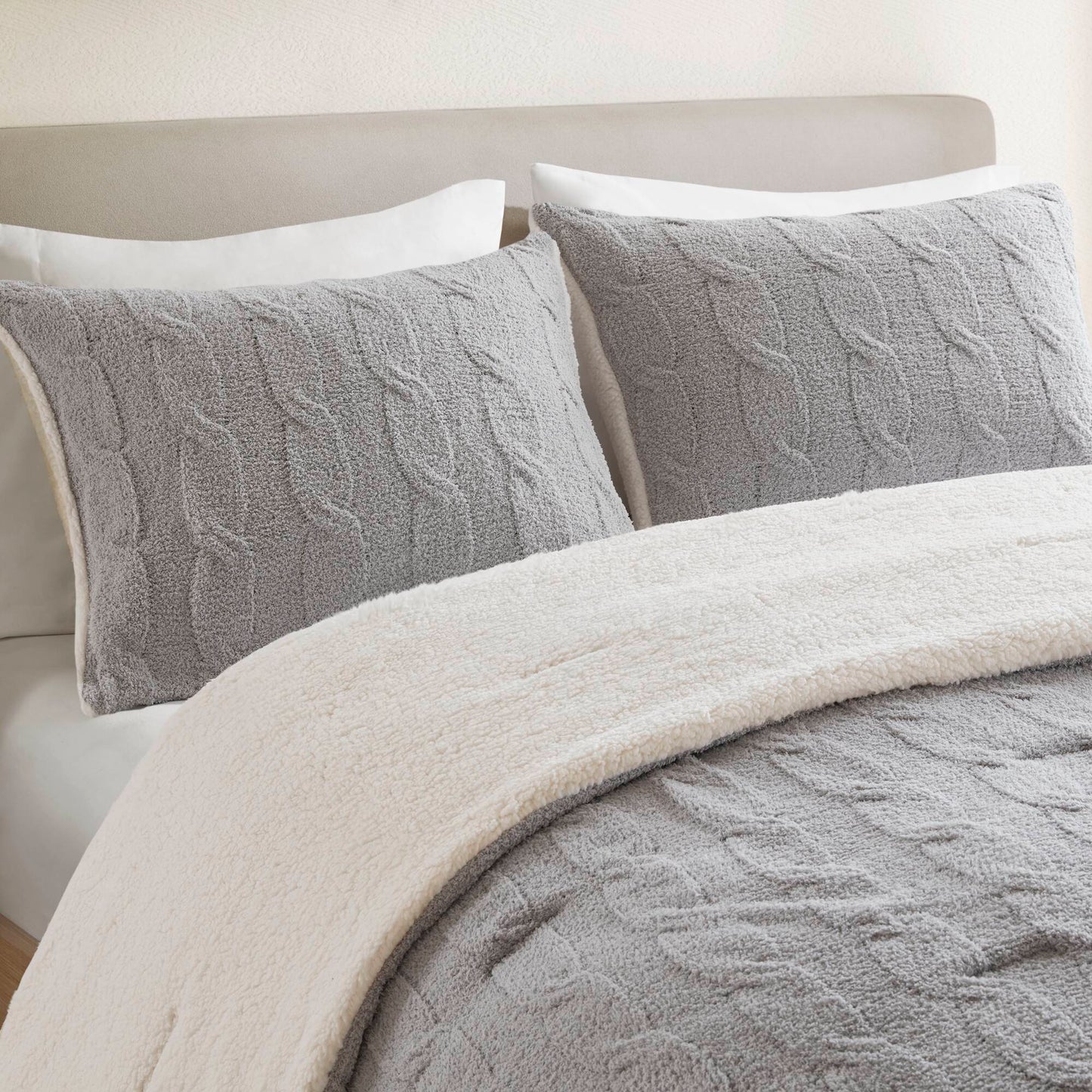 Riordan Cable Knit Chenille Comforter Set
