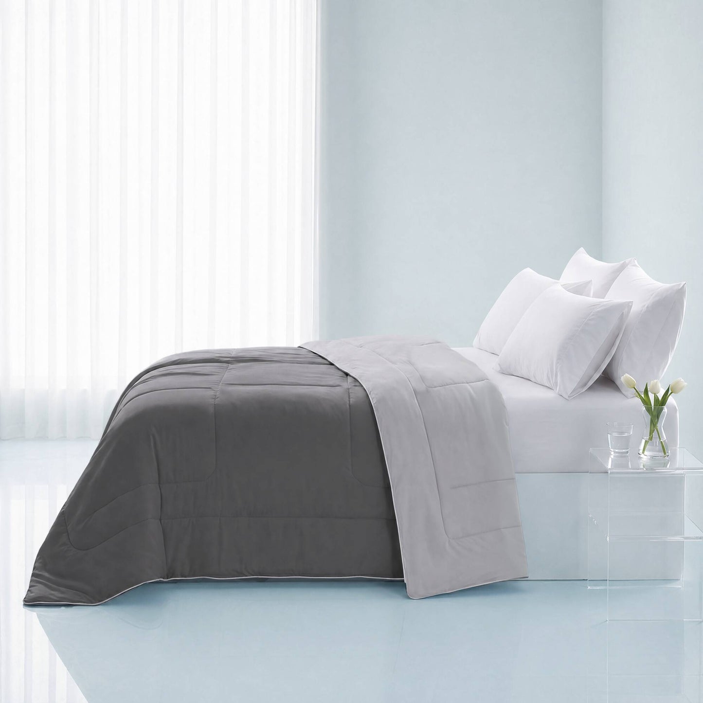 Cooling Lightweight Down Alternative Comforter