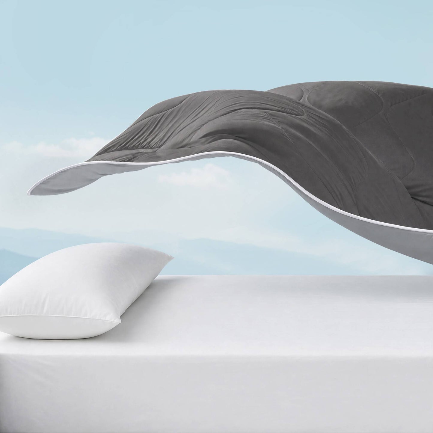 Cooling Lightweight Down Alternative Comforter