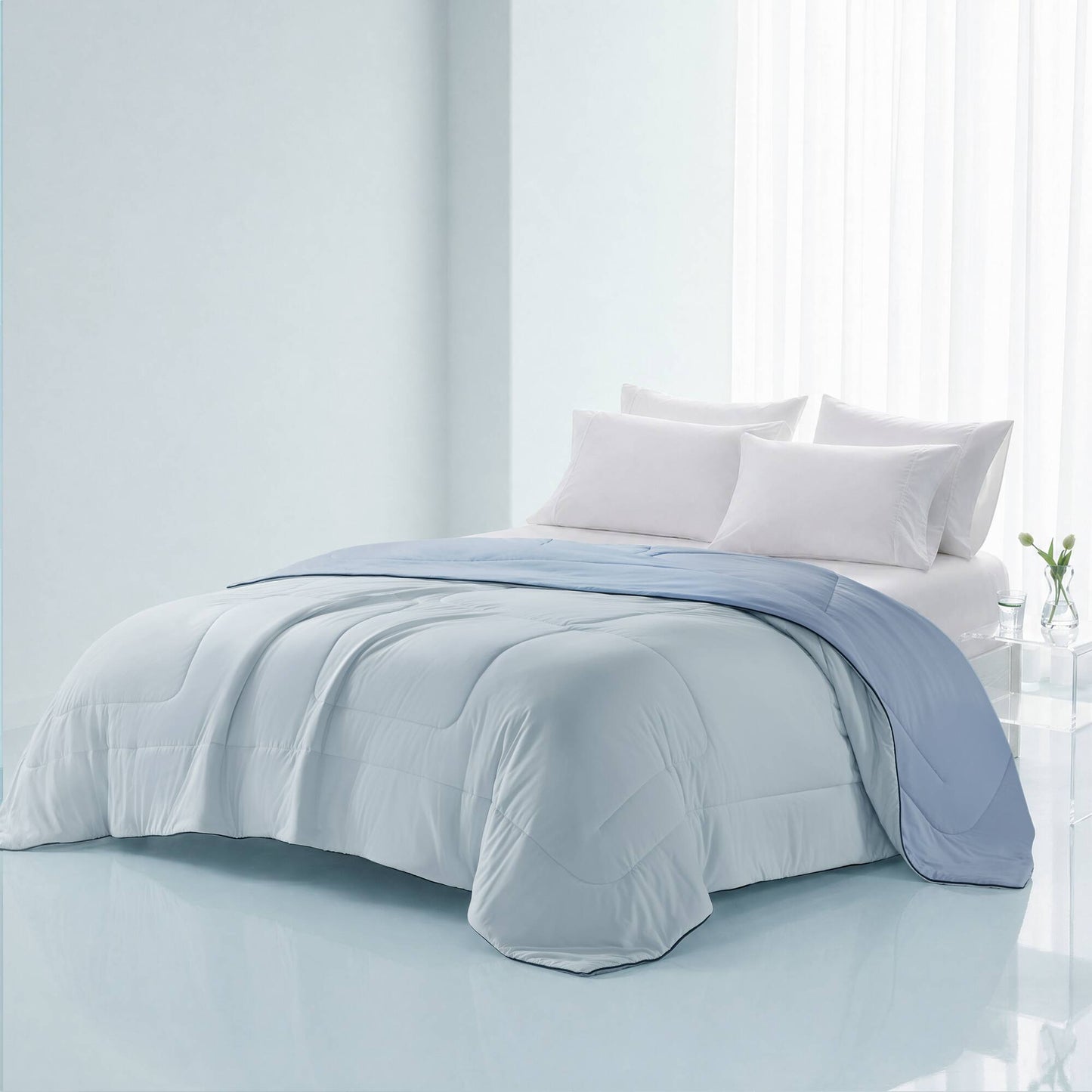 Cooling Lightweight Down Alternative Comforter