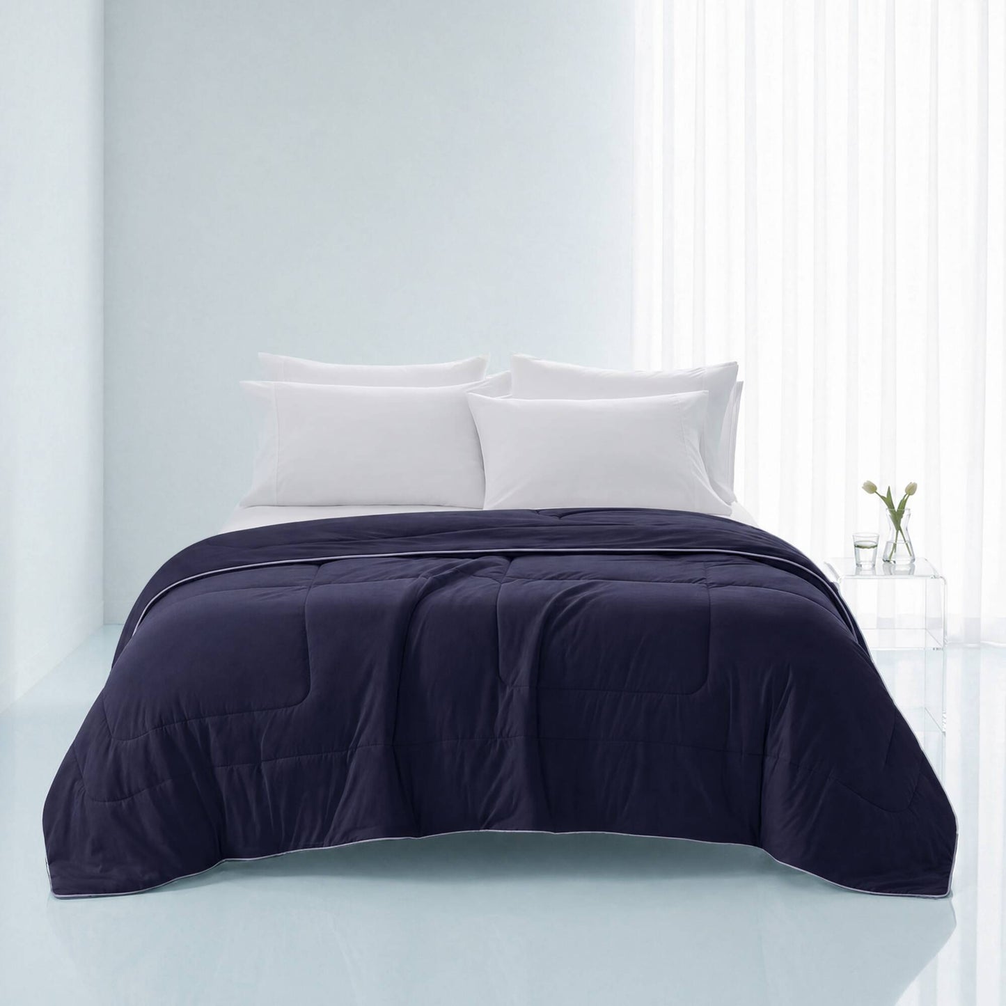 Cooling Lightweight Down Alternative Comforter
