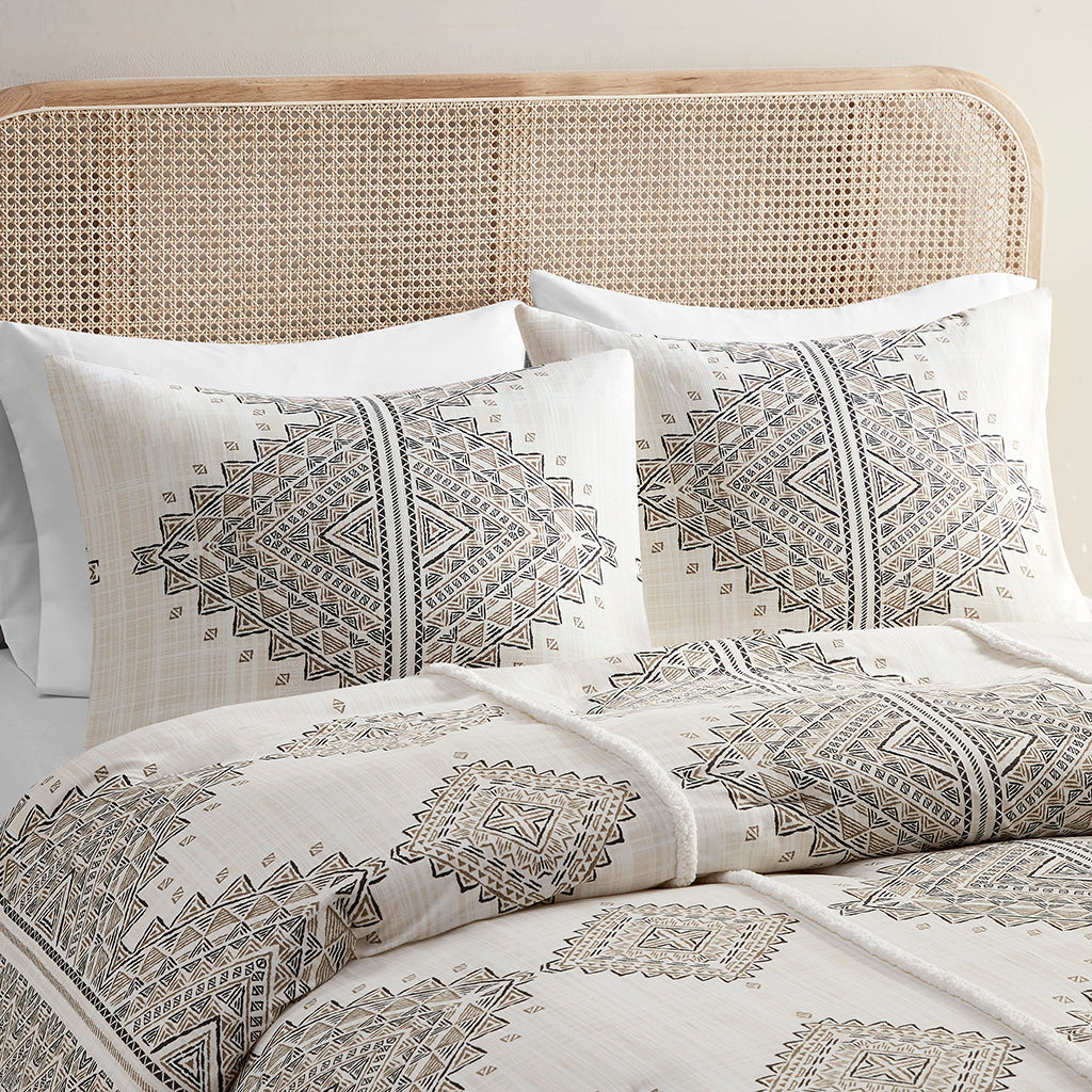 Ibiza 4 Piece Printed Duvet Cover Set with Throw Pillow
