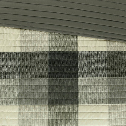 Ridge 6 Piece Printed Herringbone Quilt Set with Throw Pillows