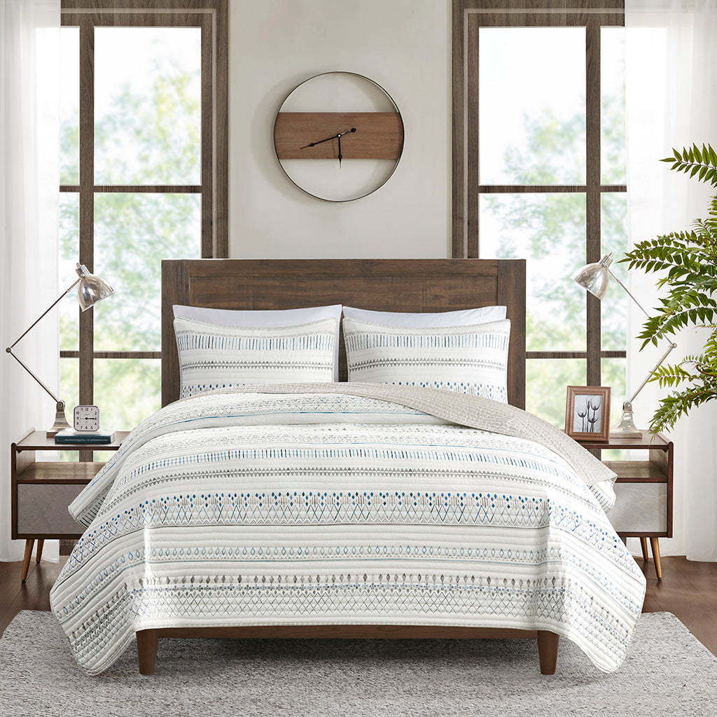 Fraser 3 Piece Printed Microfiber Seersucker Quilt Set
