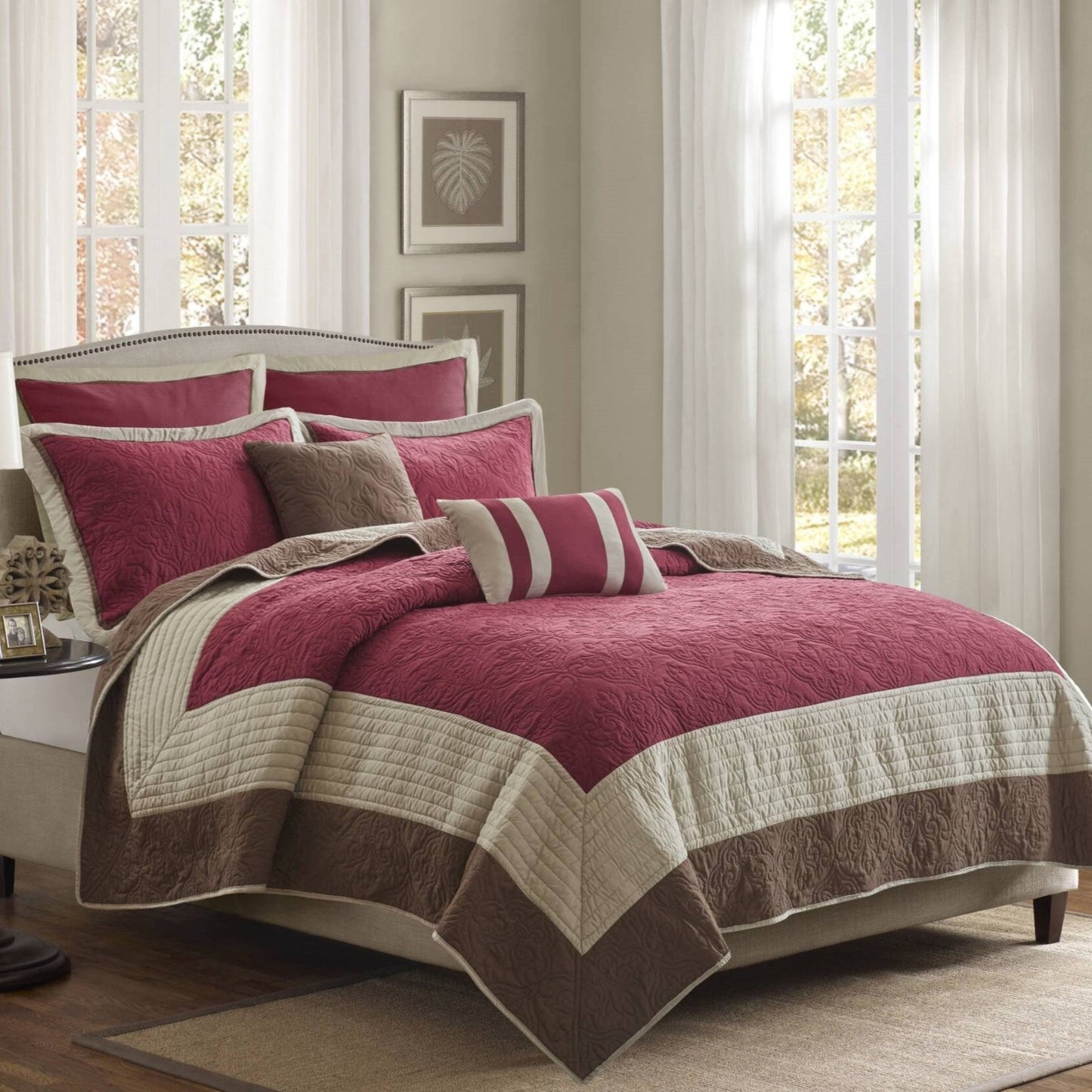 Attingham 7 Piece Quilt Set with Euro Shams and Throw Pillows