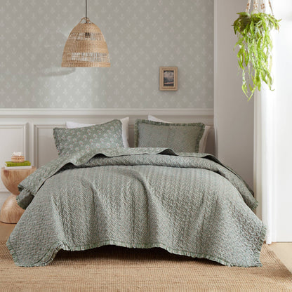 Linwood 3 Piece Ruffle Printed Quilt Set