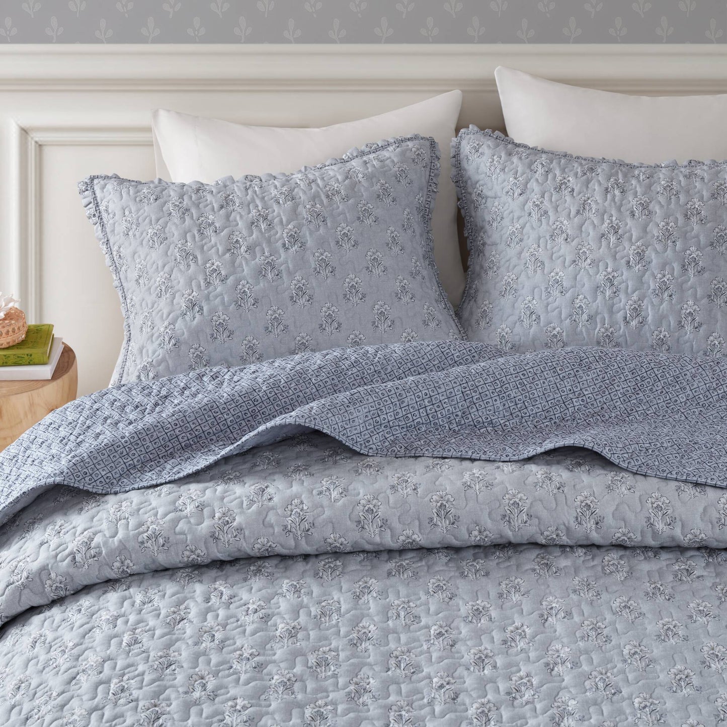 Linwood 3 Piece Ruffle Printed Quilt Set