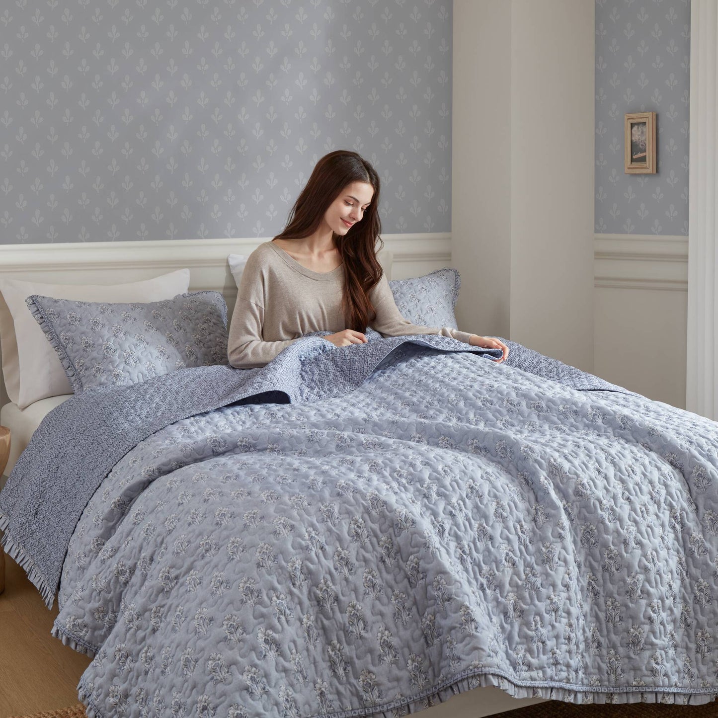 Linwood 3 Piece Ruffle Printed Quilt Set