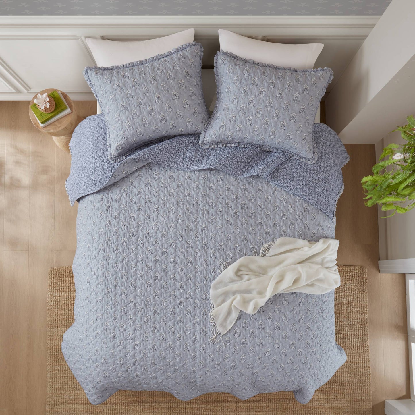 Linwood 3 Piece Ruffle Printed Quilt Set