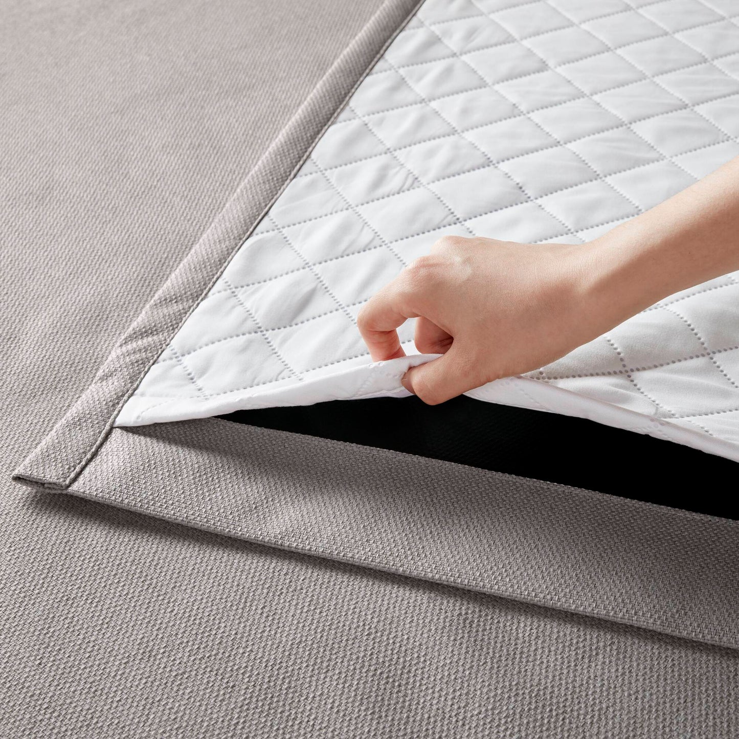 Karien Sound blocking/Total blackout curtain panel pair