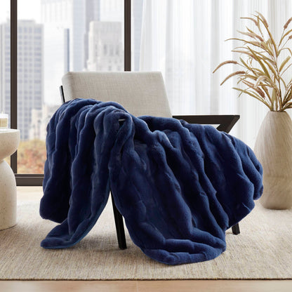 Vivienne Faux Fur Throw
