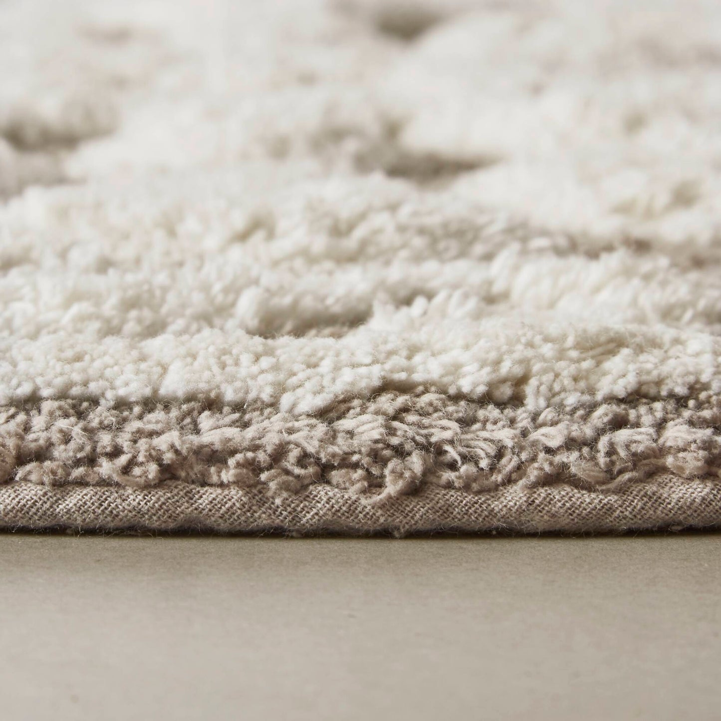 Casablanca Medallion Cotton Tufted Bath Rug