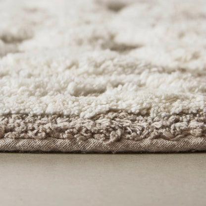Casablanca Medallion Cotton Tufted Bath Rug