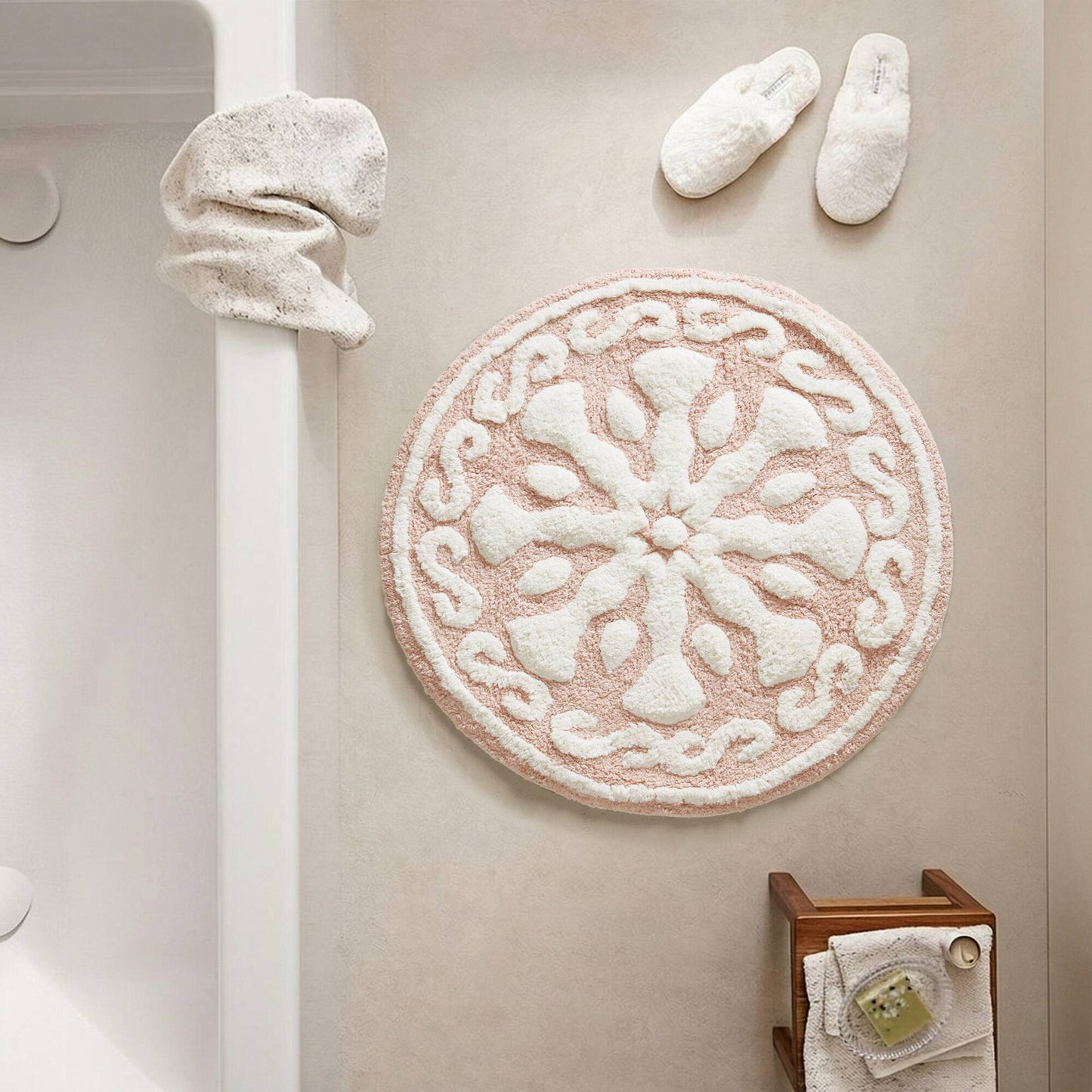 Casablanca Medallion Cotton Tufted Bath Rug