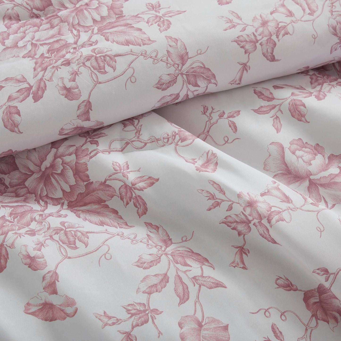 Adele 4 Pieces Comforter Set with Decorative Pillows