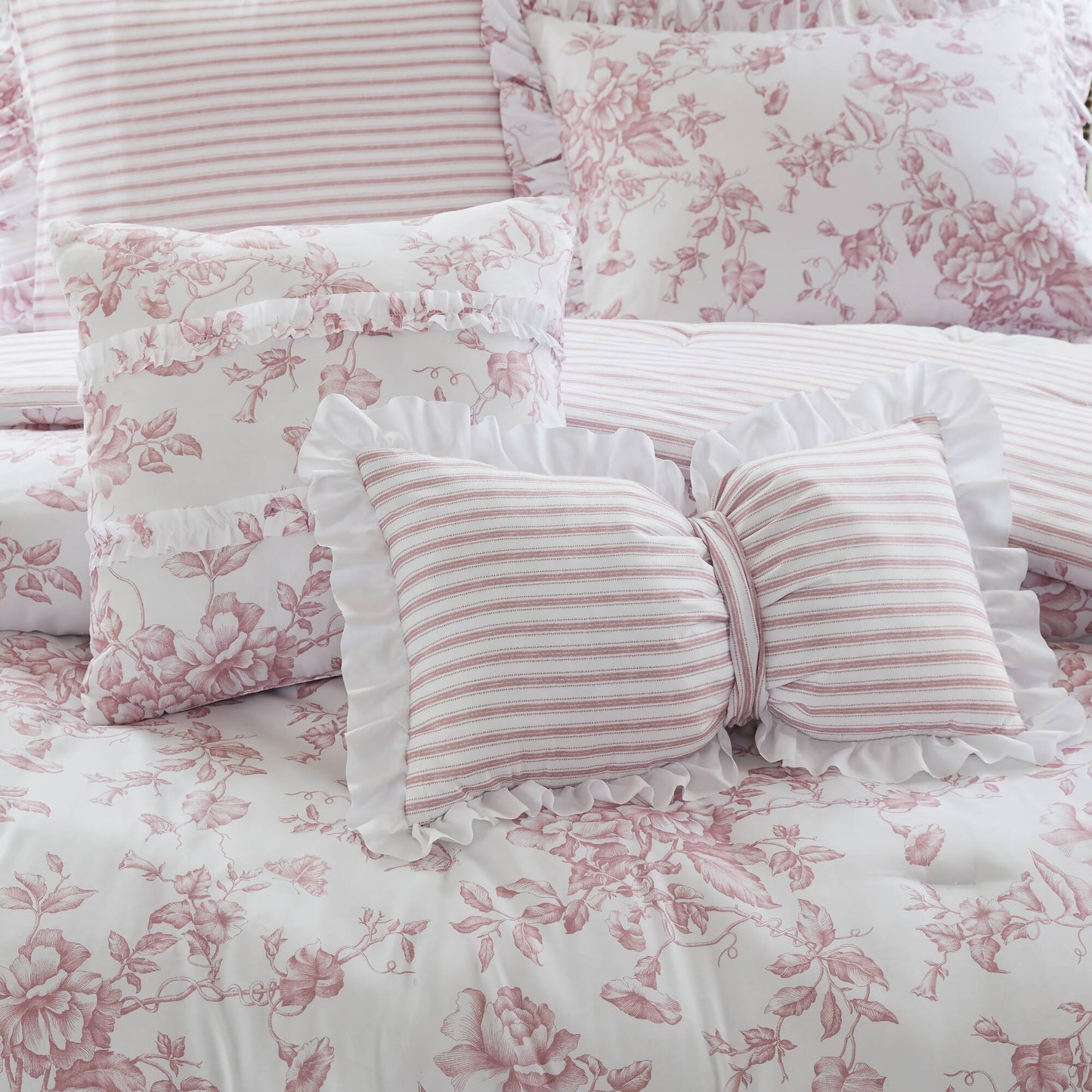 Adele 4 Pieces Comforter Set with Decorative Pillows