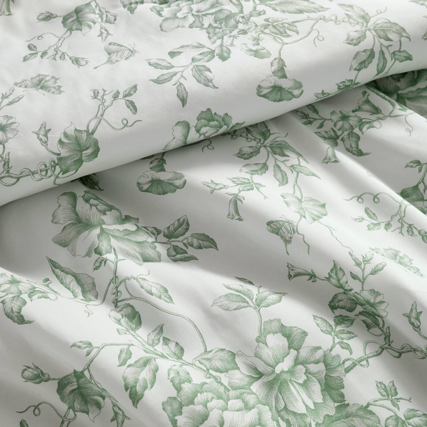 Adele Vintage Floral 5-Piece Comforter Set with Decorative Pillows